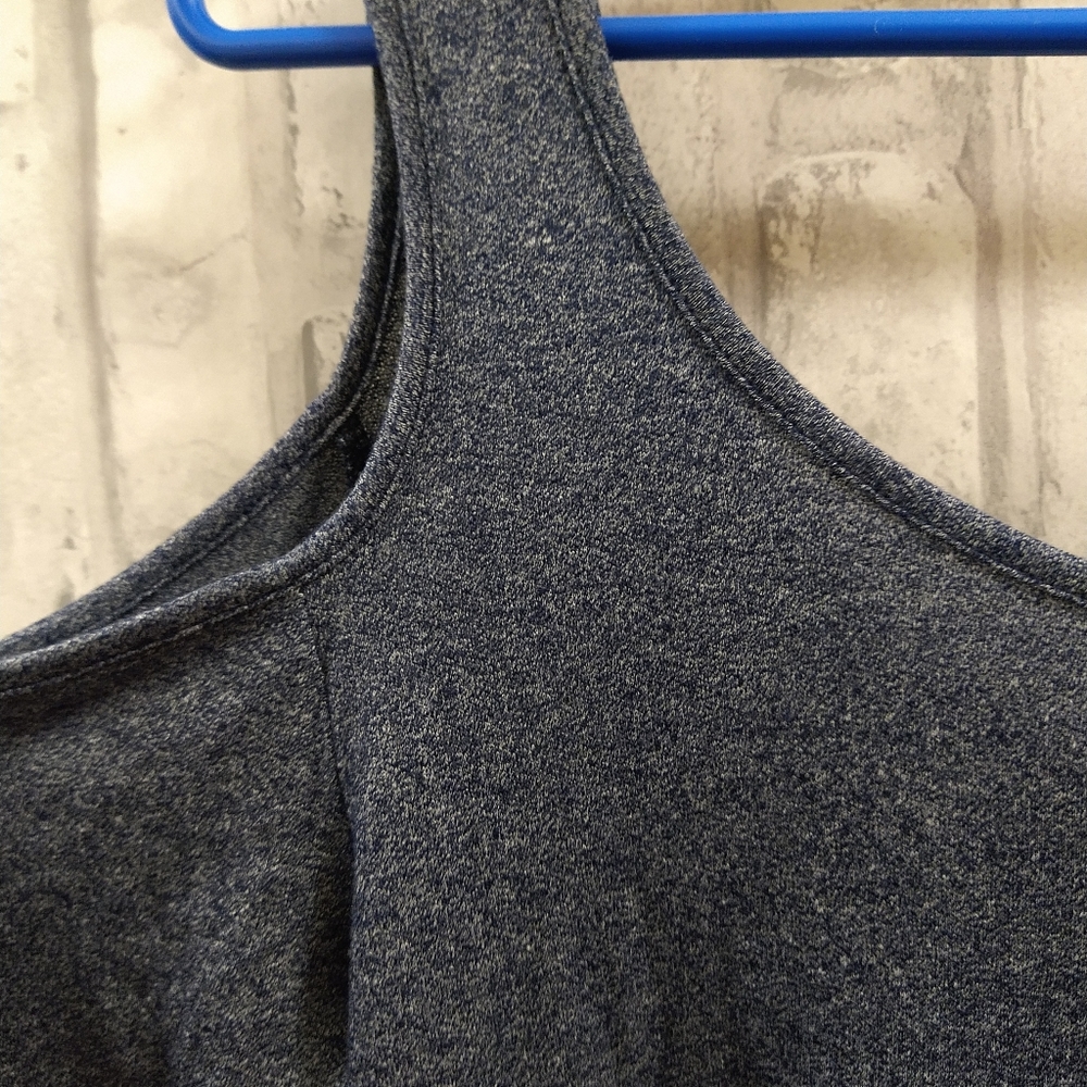 Acemi Cold Shoulder Top - Picture 4 of 12